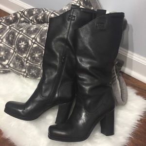 Crown Vintage Leather Boots